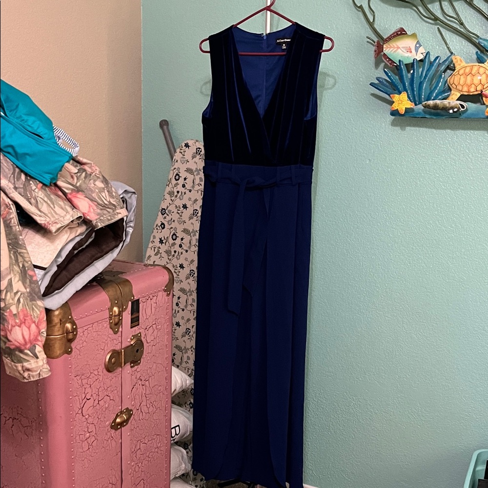 Elegant Navy Blue Jumpsuit